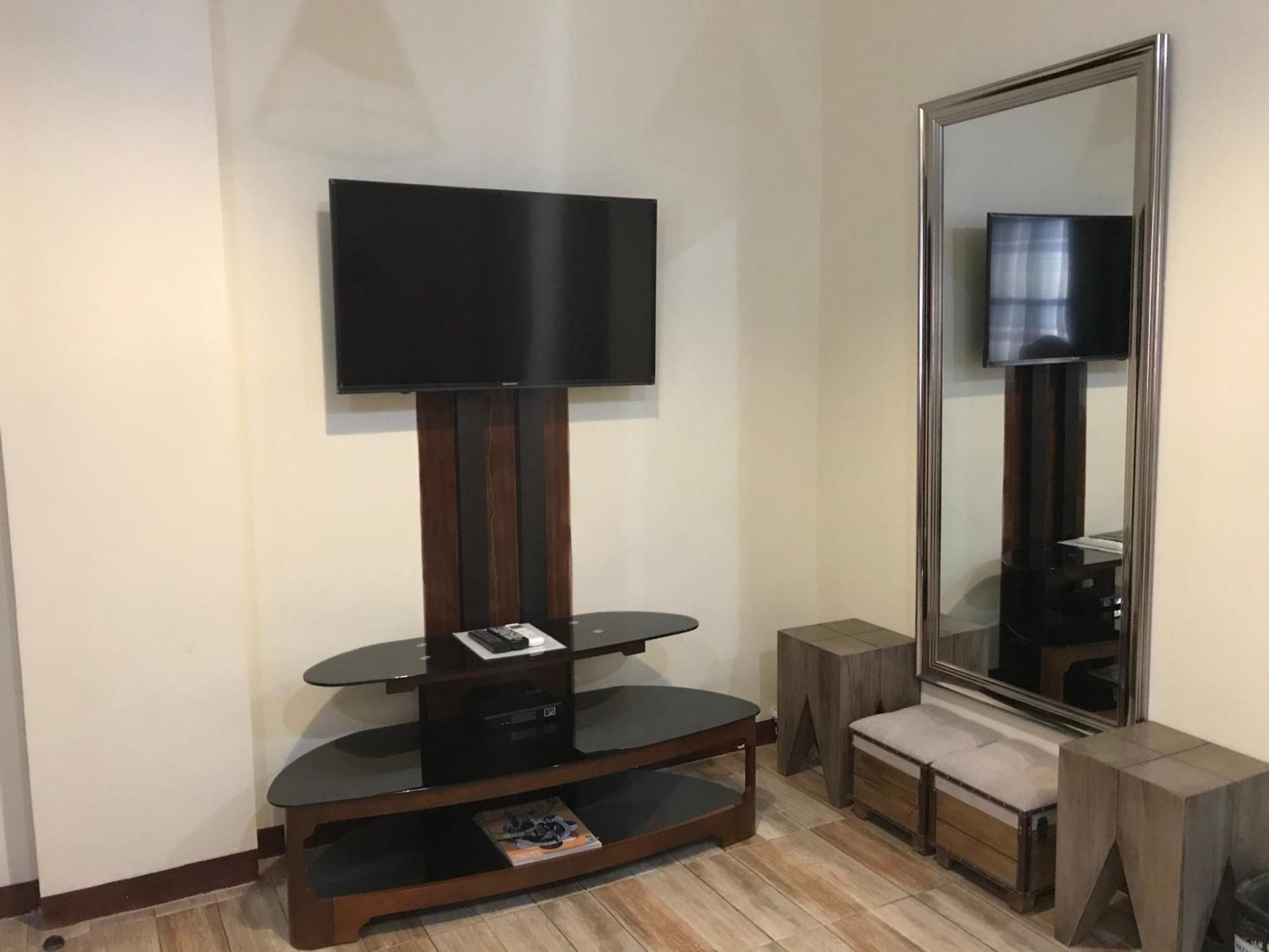 Charos Dormitel Hotel Dumaguete City Kültér fotó