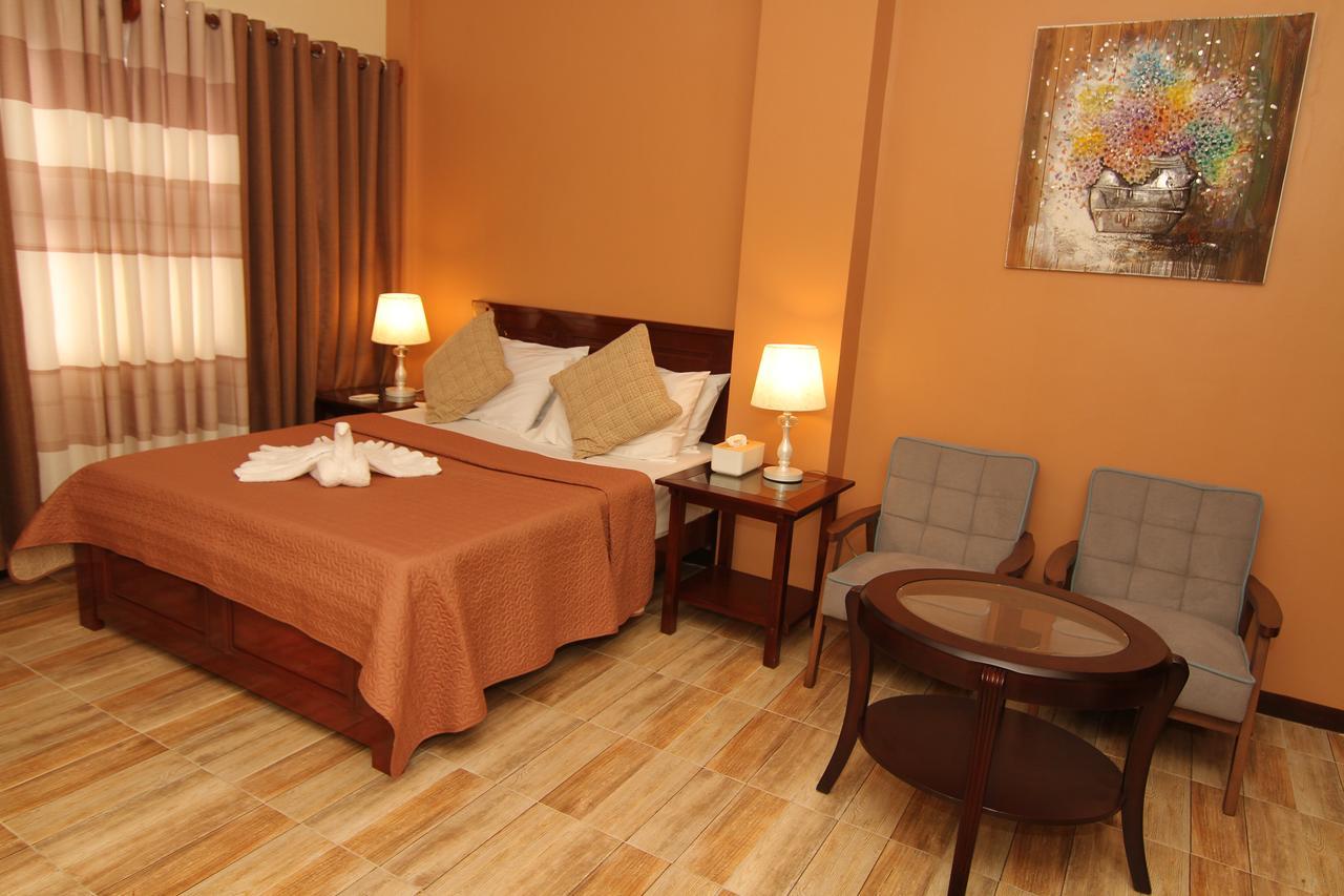 Charos Dormitel Hotel Dumaguete City Kültér fotó