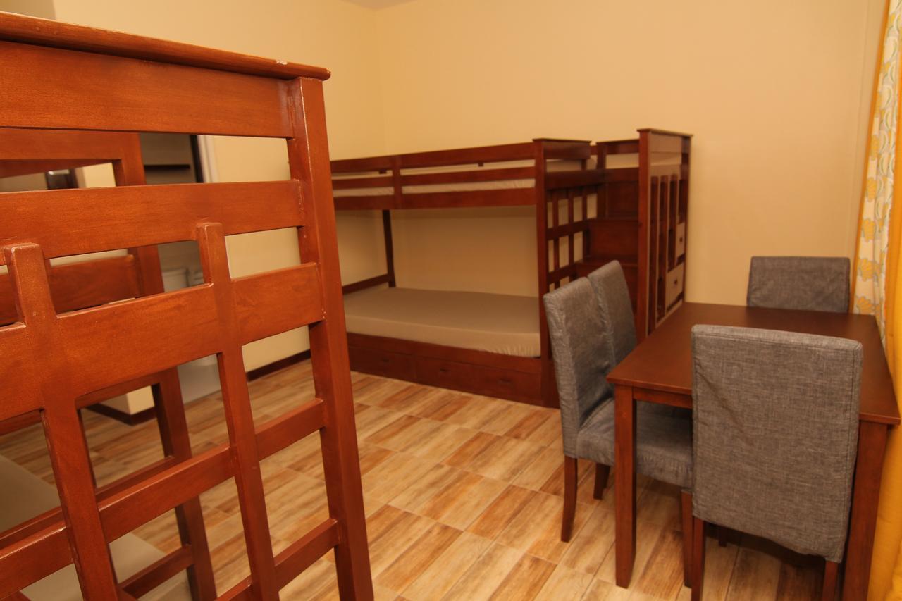 Charos Dormitel Hotel Dumaguete City Kültér fotó
