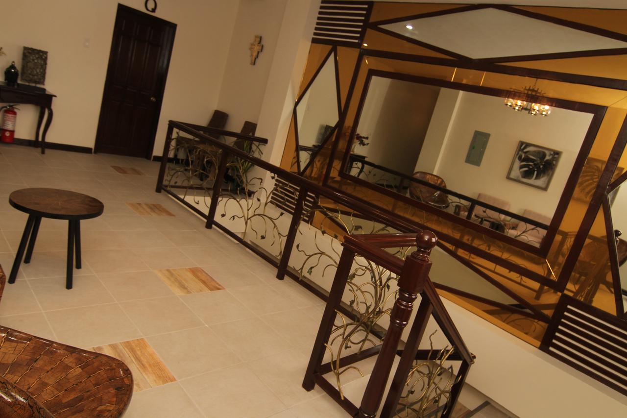 Charos Dormitel Hotel Dumaguete City Kültér fotó