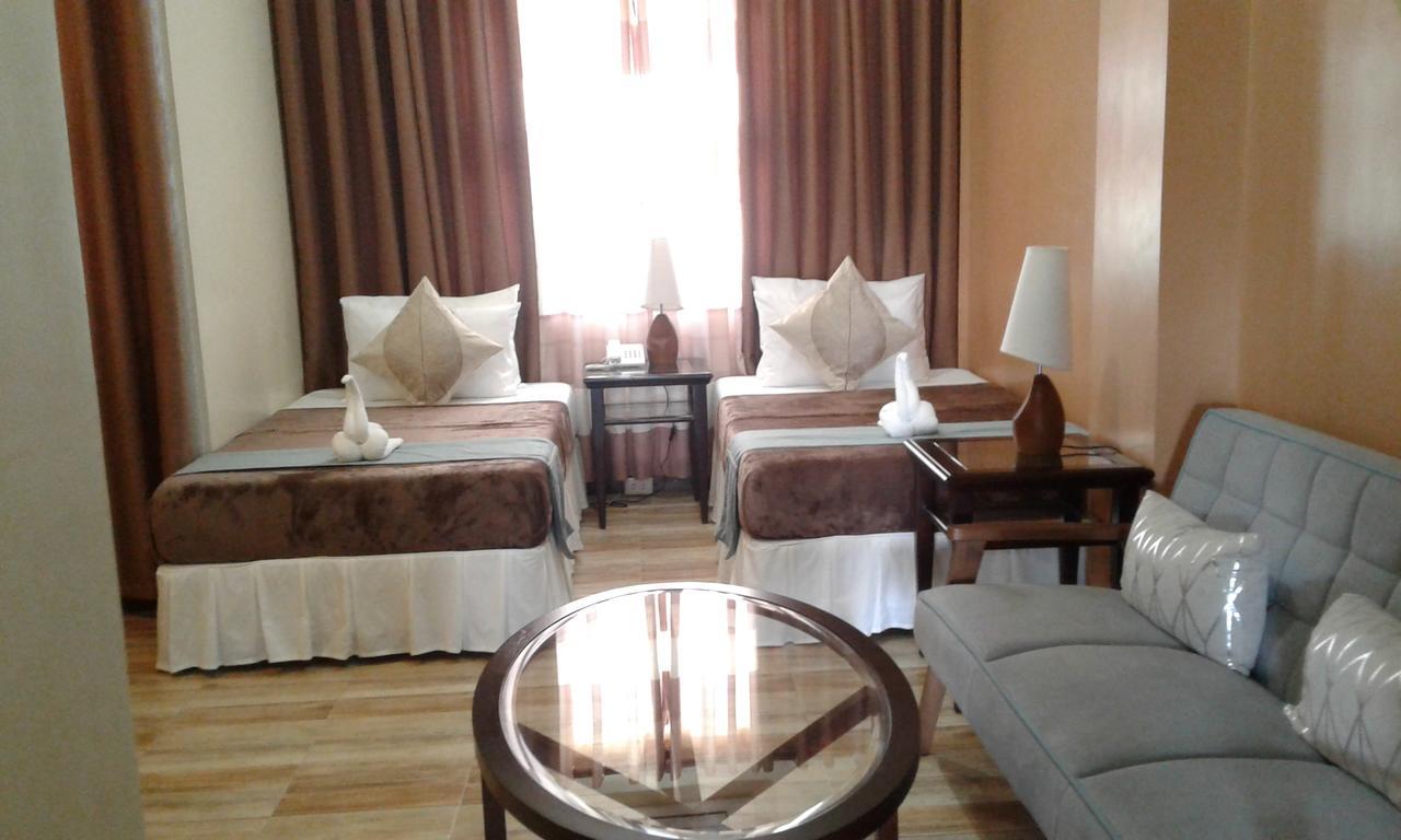 Charos Dormitel Hotel Dumaguete City Kültér fotó